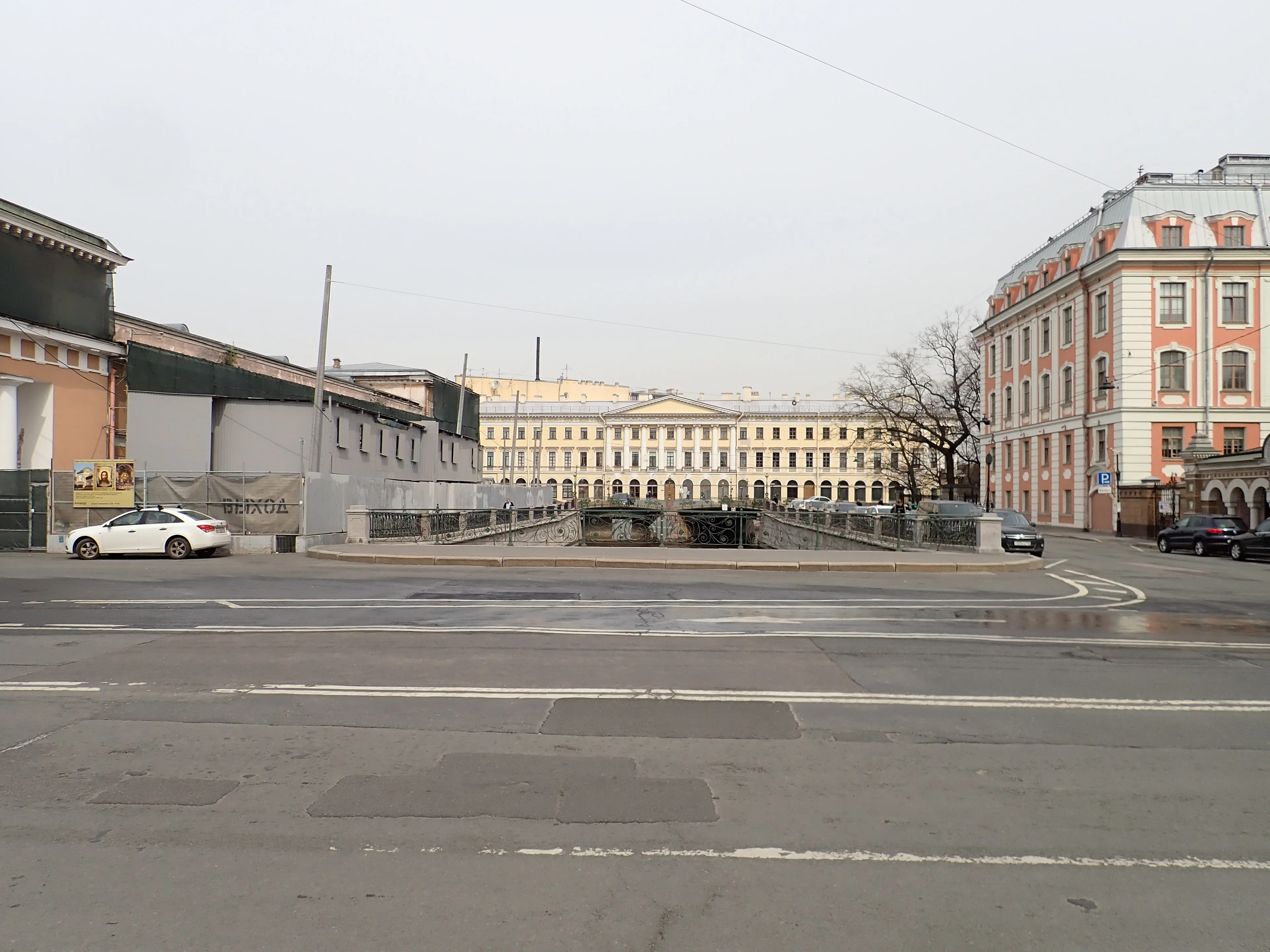 Санкт-Петербург, канал Грибоедова, Ново-Конюшенный мост. 